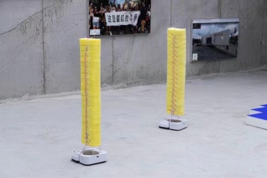 丰丰《Cindy and Stella♡♥》95x22x10cm 擦地机器人 海绵 2022 丰丰《Cindy and Stella♡♥》95x22x10cm 擦地机器人 海绵 2022