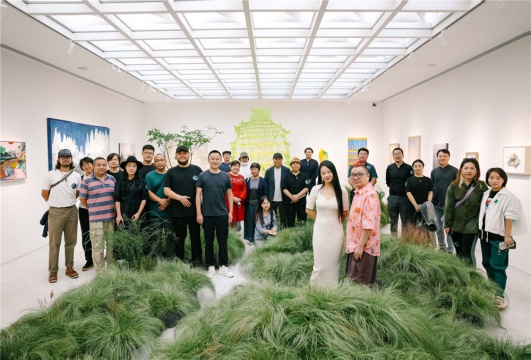 参展艺术家合照
参展艺术家合照