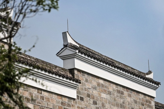 马斯克、杨致远青睐的艺术家，来安缦办展了！