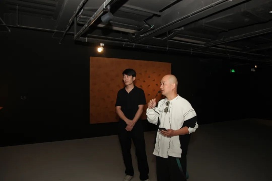 万物生辉,“世间·温度·光辉” 唐国志个展开幕 万物生辉,“世间·温度·光辉” 唐国志个展开幕