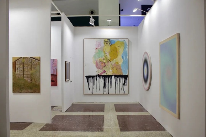 KennaXu参展2021JINGART博览会展位现场
KennaXu参展2021JINGART博览会展位现场