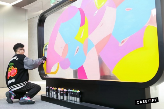 涂鸦艺术家&nbsp;CHOSE&nbsp;选择哥涂鸦装置
