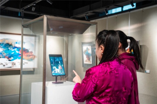 HUAWEI天生会画·《回望高原》艺术展献礼成都 HUAWEI天生会画·《回望高原》艺术展献礼成都