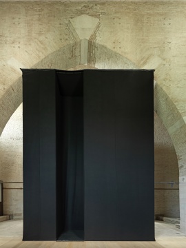 气息
2003/2013
四频道影像
外部结构：500 x 560 x 430 cm
© 施拉泽·赫什阿里，图片由里森画廊提供
