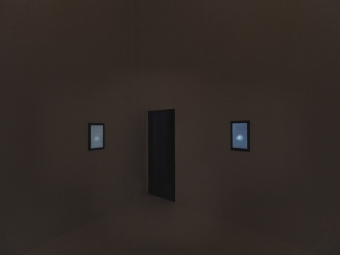 气息（局部）
2003/2013
四频道影像
外部结构：500 x 560 x 430 cm
© 施拉泽·赫什阿里，图片由里森画廊提供

