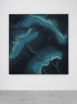 步出黑暗
2022
黑色 Aquacryl 颜料、色粉、铅笔、铝板
190 x 190 x 5 cm
© 施拉泽·赫什阿里,图片由里森画廊提供
步出黑暗
2022
黑色 Aquacryl 颜料、色粉、铅笔、铝板
190 x 190 x 5 cm
© 施拉泽·赫什阿里,图片由里森画廊提供