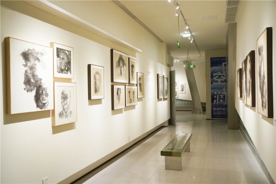 展厅一角
展厅一角