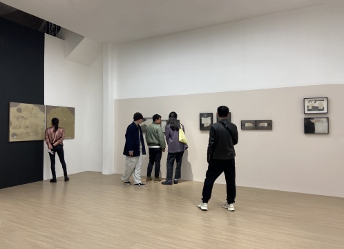 “在幽暗中感知的牡蛎”展览现场，新氧艺O2art顺义OOPS项目空间
