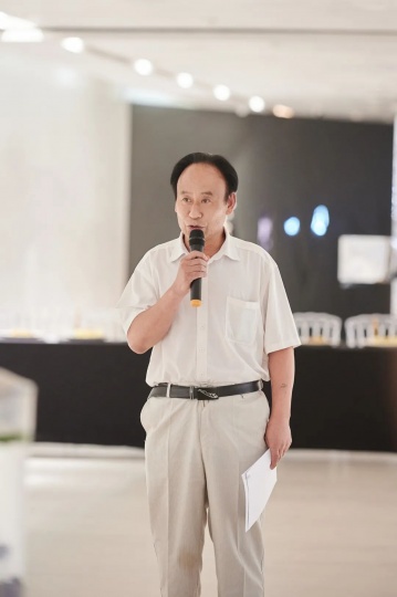 The short-lived artist Lao Wang, a socially involved art practice is planned by Yique Studio|昙花一现的艺术家老王,一鹊工作室所策划一场社会介入的艺术实践 The short-lived artist Lao Wang, a socially involved art practice is planned by Yique Studio|昙花一现的艺术家老王,一鹊工作室所策划一场社会介入的艺术实践
