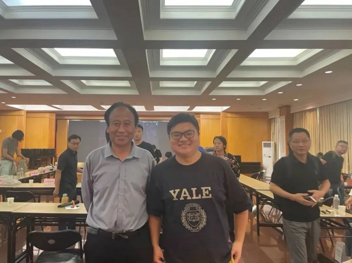 The short-lived artist Lao Wang, a socially involved art practice is planned by Yique Studio|昙花一现的艺术家老王,一鹊工作室所策划一场社会介入的艺术实践 The short-lived artist Lao Wang, a socially involved art practice is planned by Yique Studio|昙花一现的艺术家老王,一鹊工作室所策划一场社会介入的艺术实践