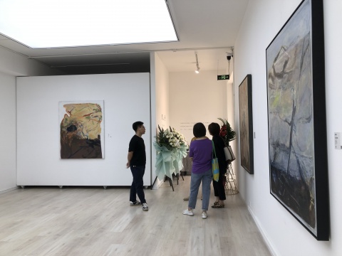 吴维佳个展《藏山青》现场
吴维佳个展《藏山青》现场