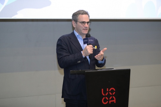 UCCA尤伦斯当代艺术中心馆长兼UCCA集团CEO田霏宇致辞
UCCA尤伦斯当代艺术中心馆长兼UCCA集团CEO田霏宇致辞