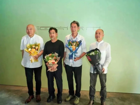 四位参展艺术家刘旭光、保科丰巳、坂口宽敏、梅法钗
四位参展艺术家刘旭光、保科丰巳、坂口宽敏、梅法钗