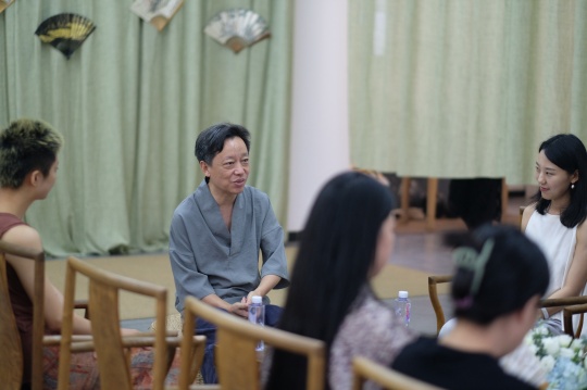 独立艺术家、学者 :刘墨
独立艺术家、学者 :刘墨