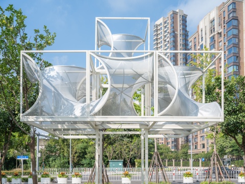 众建筑 x 法拉利技术织物工业集团-《卷叠儿  叠儿卷》©️上海城市空间艺术季，摄影田方方
