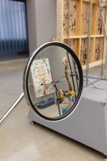 “童昆鸟:蔫花坏鸟画中姬” 展览现场 偏锋画廊 2023
“童昆鸟:蔫花坏鸟画中姬” 展览现场 偏锋画廊 2023
