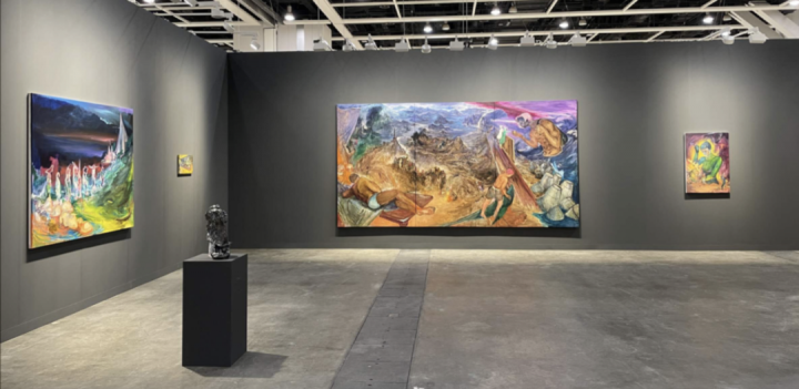 个展“夜宴” 展览现场
2023 Art Basel 香港巴塞尔
图片由 @ 安卓艺术提供

