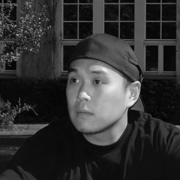 季俊
1987年生于浙江杭州,2014年毕业于中国美术学院中德艺术研究生院新媒体艺术专业,现工作生活于杭州。
季俊
1987年生于浙江杭州,2014年毕业于中国美术学院中德艺术研究生院新媒体艺术专业,现工作生活于杭州。