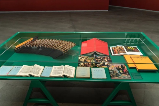 游历半生,重拾画笔,“高尔夫风景:张少侠油画作品展”开幕 游历半生,重拾画笔,“高尔夫风景:张少侠油画作品展”开幕