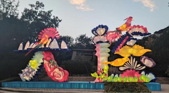 《缤纷大连》 作者:朱乐明
《缤纷大连》 作者:朱乐明