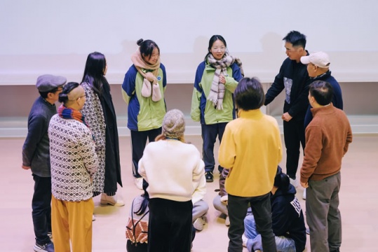 小丑塑造课《寻找自己的小丑》
小丑塑造课《寻找自己的小丑》
