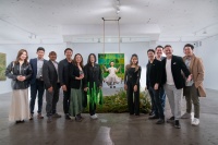 “全世界是绿色的”，艾敬个展在洛杉矶开幕