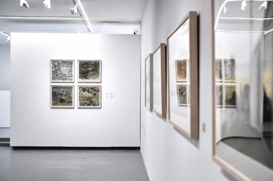 亘画廊 “艺海三人展”,传播学者型艺术家“身体力行”的美育之道 亘画廊 “艺海三人展”,传播学者型艺术家“身体力行”的美育之道