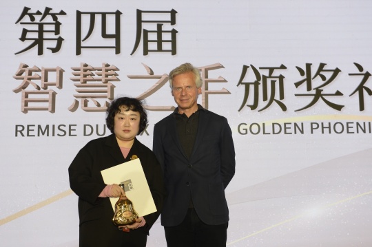 自然之木,智慧之手 华雍摘得第四届金凤台·艺术8中法工艺交流计划 自然之木,智慧之手 华雍摘得第四届金凤台·艺术8中法工艺交流计划