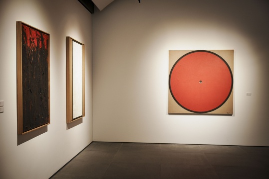 黄锐
空间 85-23,1985-2015(右)
Oil on canvas|布面油画
150 x 150 cm
黄锐
空间 85-23,1985-2015(右)
Oil on canvas|布面油画
150 x 150 cm