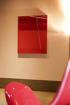 钱佳华
红色海洋公园,2024
Mixed media on canvas|布面综合
100 x 80 cm
钱佳华
红色海洋公园,2024
Mixed media on canvas|布面综合
100 x 80 cm