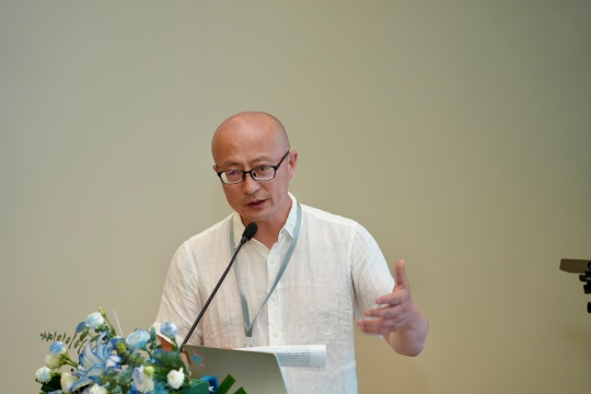 中国当代影像艺术年鉴 2023 年度报告发布现场,执行总监施瀚涛作主题报告
中国当代影像艺术年鉴 2023 年度报告发布现场,执行总监施瀚涛作主题报告