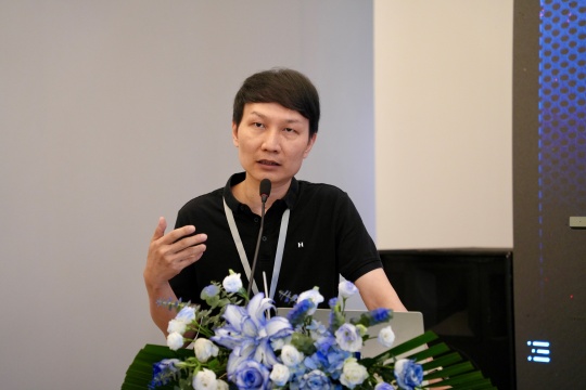 年鉴工作委员、中山大学新闻传播学院副教授郑梓煜
年鉴工作委员、中山大学新闻传播学院副教授郑梓煜