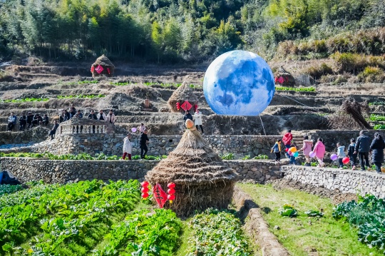 艺术家陈文令,在家乡领衔改造了一座艺术公园 艺术家陈文令,在家乡领衔改造了一座艺术公园