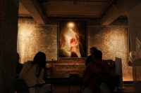 「一种必要的暗度：练习看见的第五年」邱随灵首次个展，用镜头写下的青春期独白
