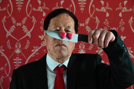「一种必要的暗度:练习看见的第五年」邱随灵首次个展,用镜头写下的青春期独白 「一种必要的暗度:练习看见的第五年」邱随灵首次个展,用镜头写下的青春期独白