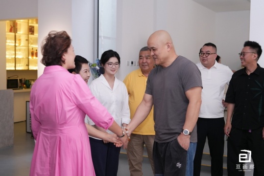 李硕涵首次个展“缚涌”在798艺术区亘画廊开幕 李硕涵首次个展“缚涌”在798艺术区亘画廊开幕