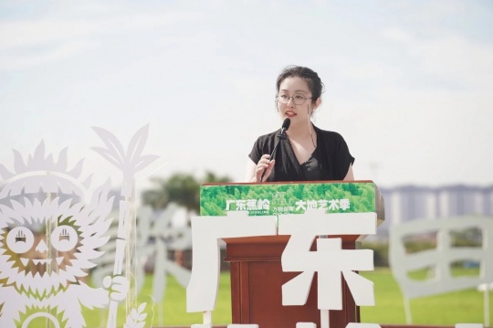 广东蕉岭大地艺术季策展人殷嫣
