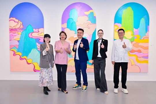 点翠 - 冷春毅个展 开幕现场亘画廊 2025 点翠 - 冷春毅个展 开幕现场亘画廊 2025
