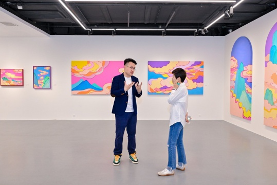 VIEWDECO 创始人&艺术总监
乐共生活主理人,策展人 马兰(Karen)女士
 VIEWDECO 创始人&艺术总监
乐共生活主理人,策展人 马兰(Karen)女士