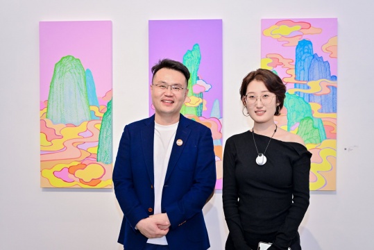 「点翠—冷春毅个展」9月27日在亘画廊正式启幕 「点翠—冷春毅个展」9月27日在亘画廊正式启幕