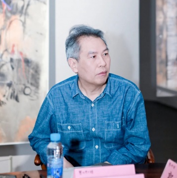 知名艺评家王端廷
知名艺评家王端廷