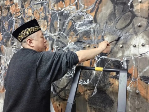 徐善循西岸艺博会作品：“向着那个干净自由的世界，哪怕挪一寸也欢喜。”