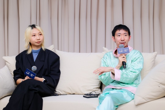 主题论坛：重新思考可收藏设计

上海西岸艺术与设计博览会

嘉宾：张宁 —— 设计师、Cometabolism Studio联合创始人

韩笃一 —— 艺术家兼设计师

版权所有©Intarget
