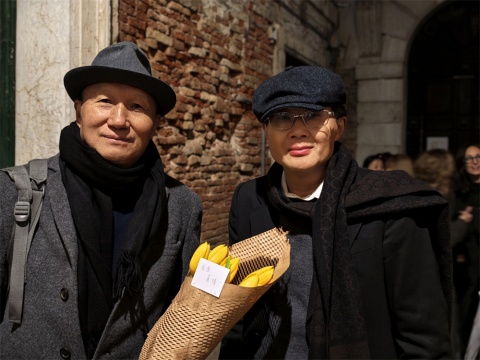 “毛旭辉：家长的故事”在意大利威尼斯格尼玛尼宫博物馆隆重开幕