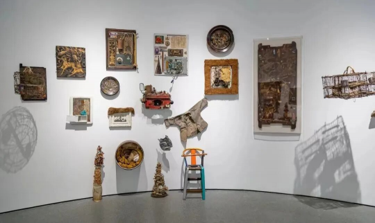 “风物变”孔德林个展

桂湖美术馆

2022
