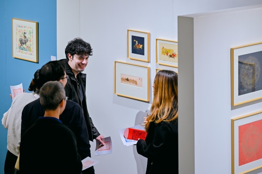 中央美术学院版画系师生百人联展《瑞马盈祥》——丙午马年贺年小版画展开幕式于广州沙面AIO举行