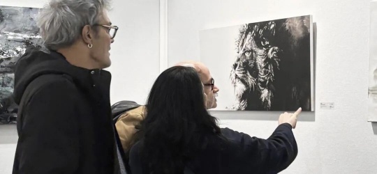 巴黎回声：张肇达水墨“醒狮”展示东方哲思