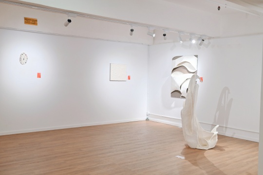 展览现场 霍云作品
