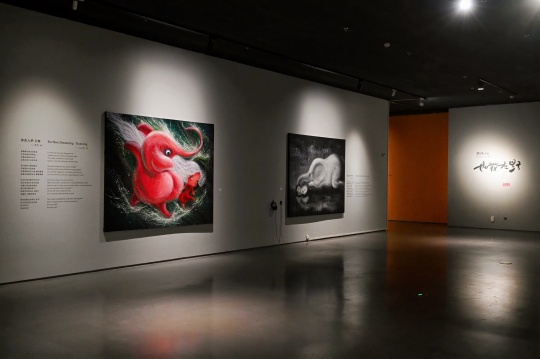 “如花山海·贾伟艺术个展”启幕，“2026中国治愈系艺术大会·武汉站”共议当代艺术的治愈力量