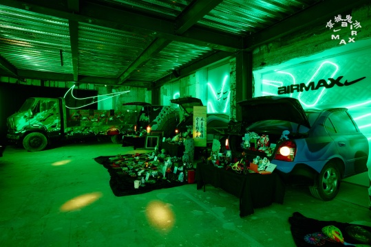 00后策展人把鬼市搬进798：与56位创作者，4晚限时“共创”